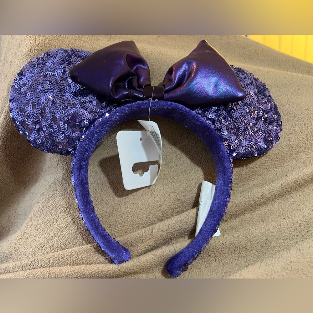 Authentic Mickey ears straight from Disney World! NWT.